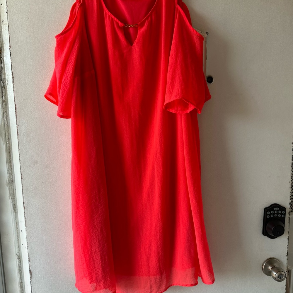 Tacera vibrantly  Cold-Shoulder Coral-Red Shift Dress 2X. $14.00